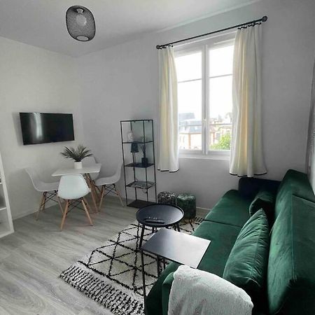 L'Oiseau Bleu Appt 2 Pieces , 150 M De La Plage Apartment Blonville-sur-Mer Luaran gambar